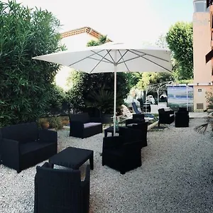 Resothel Le Gabian 3*, Saint-Laurent-du-Var France